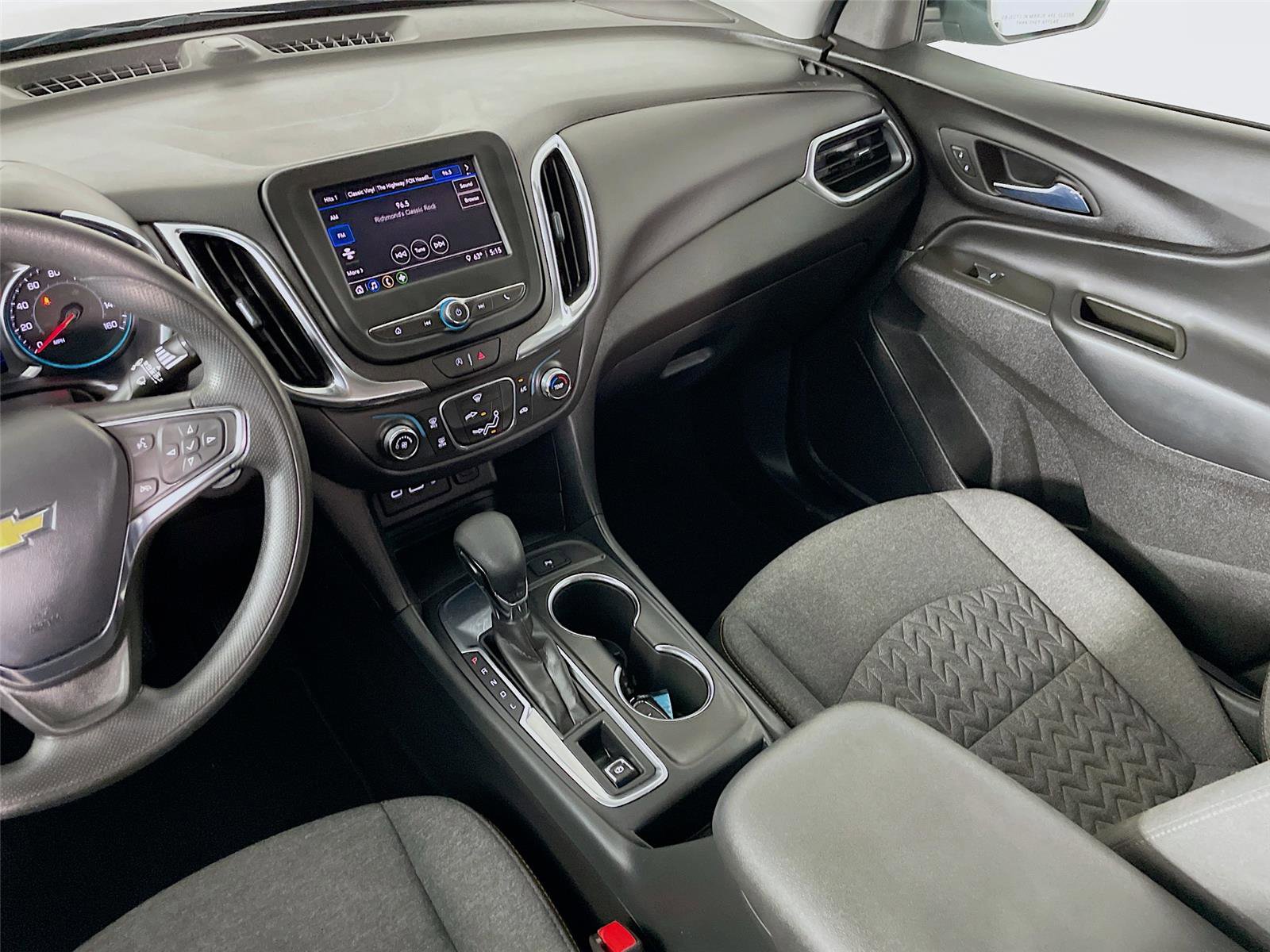 Certified 2024 Chevrolet Equinox LT image 24