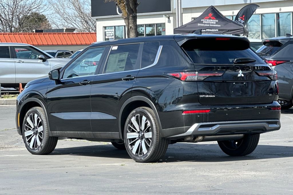 New 2026 Mitsubishi Outlander SE AWD/4WD image 6