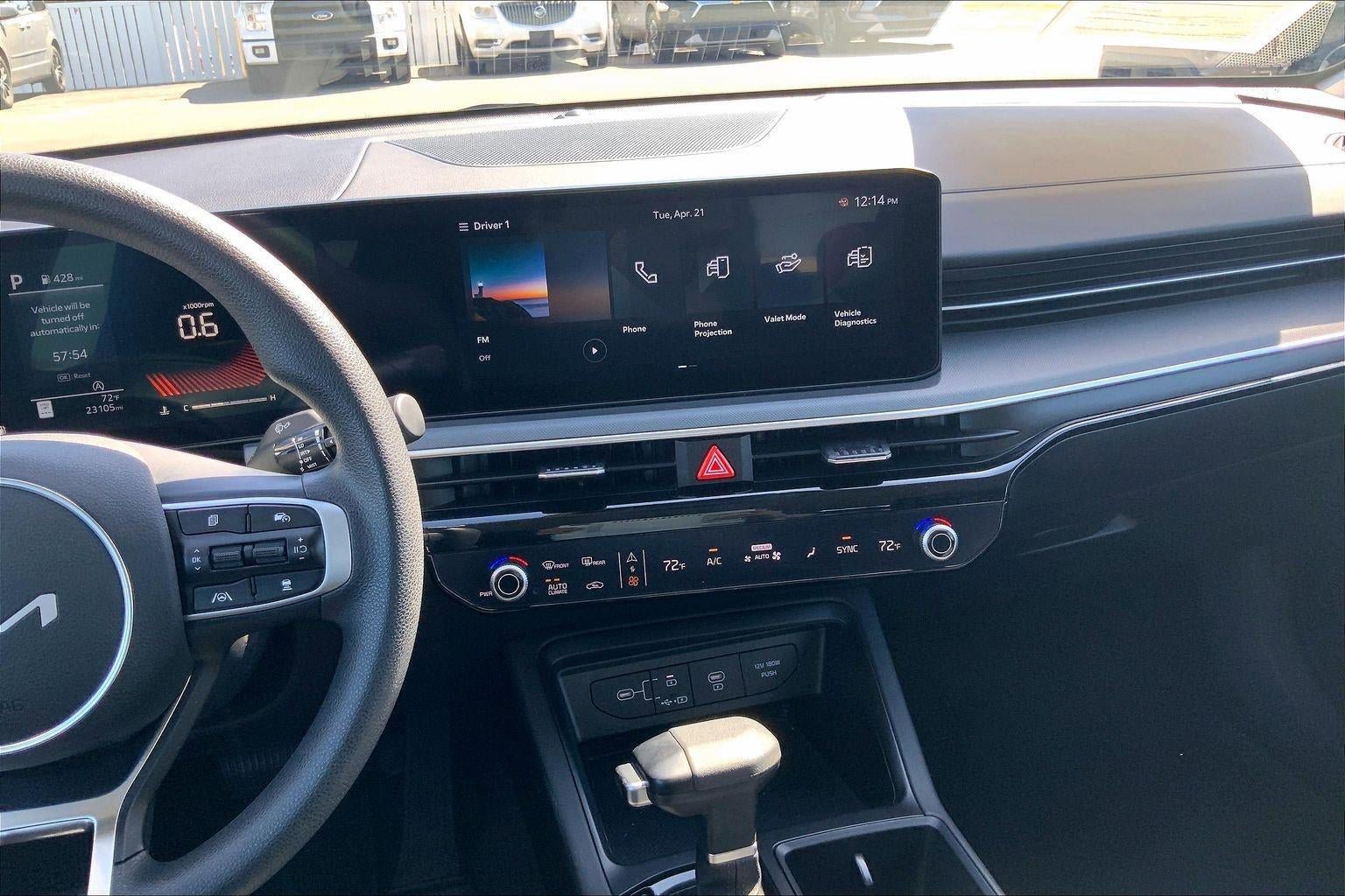 Used 2025 Kia K5 LXS FWD image 6