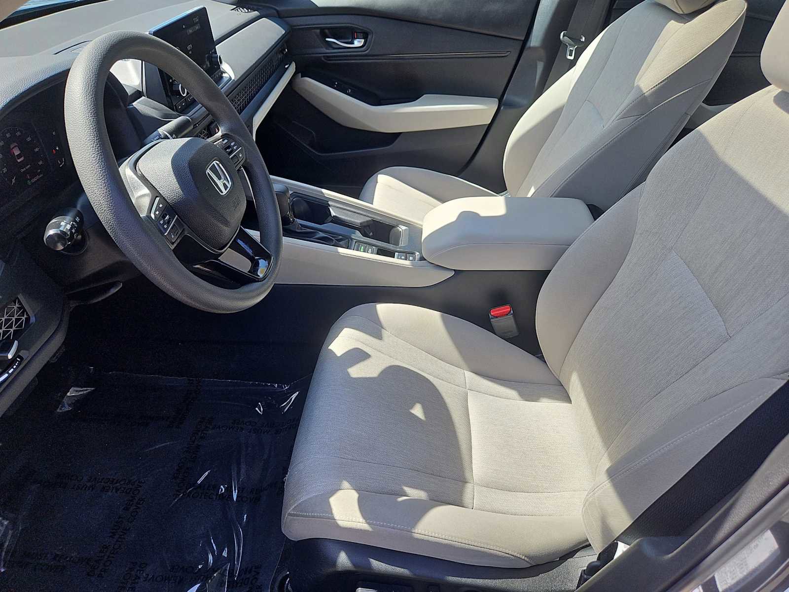 Used 2023 Honda Accord EX image 28