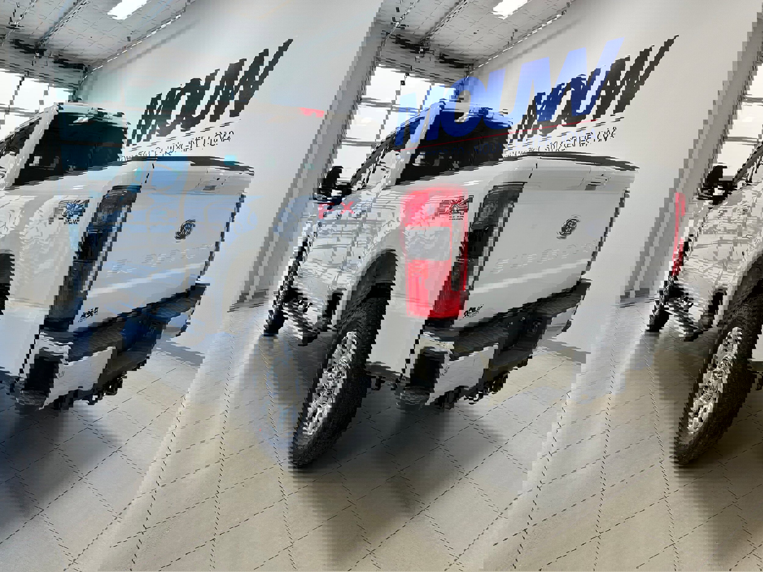 New 2026 Ford F250 Lariat w/ Lariat Premium Package image 36