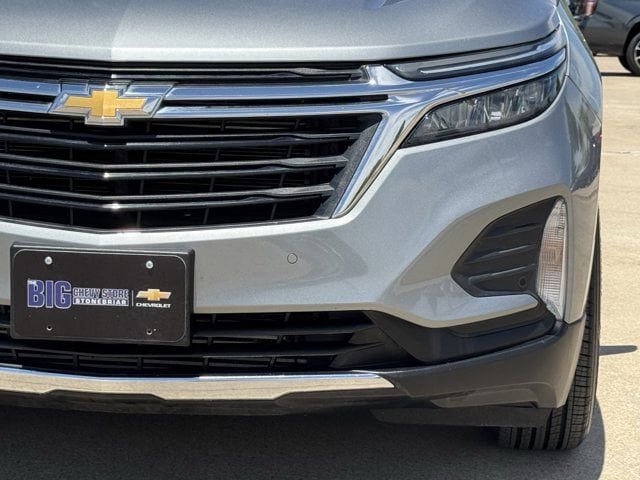 Used 2024 Chevrolet Equinox LT w/ LPO, Floor Liner Package FWD image 10