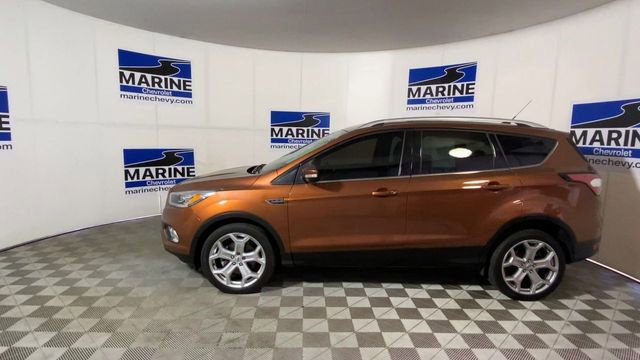 Used 2017 Ford Escape Titanium w/ Equipment Group 301A AWD/4WD image 7