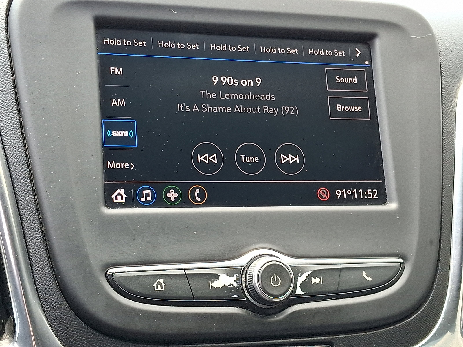 Used 2020 Chevrolet Equinox LT AWD/4WD image 18