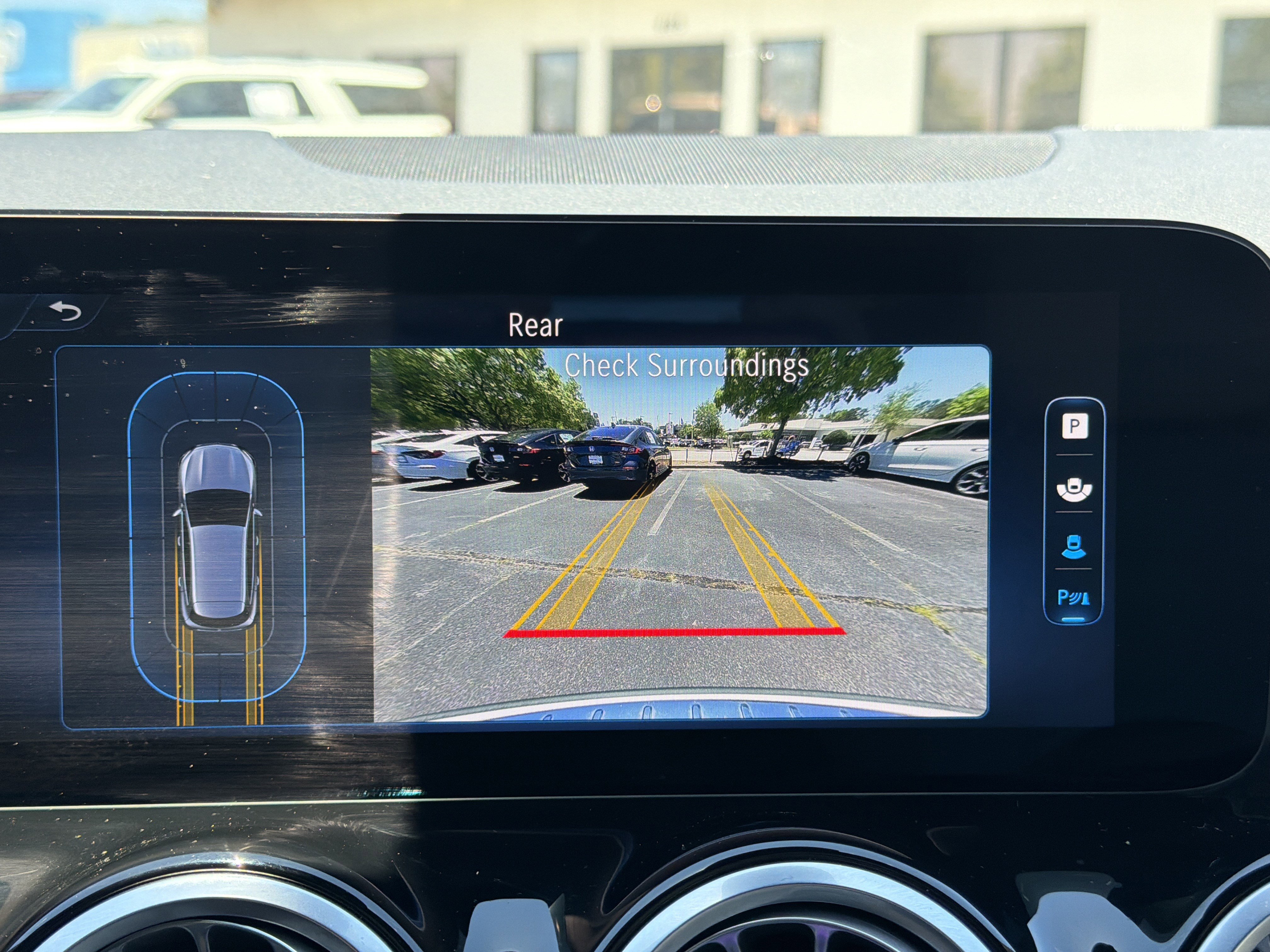 Used 2025 Mercedes-Benz GLA 250 image 6