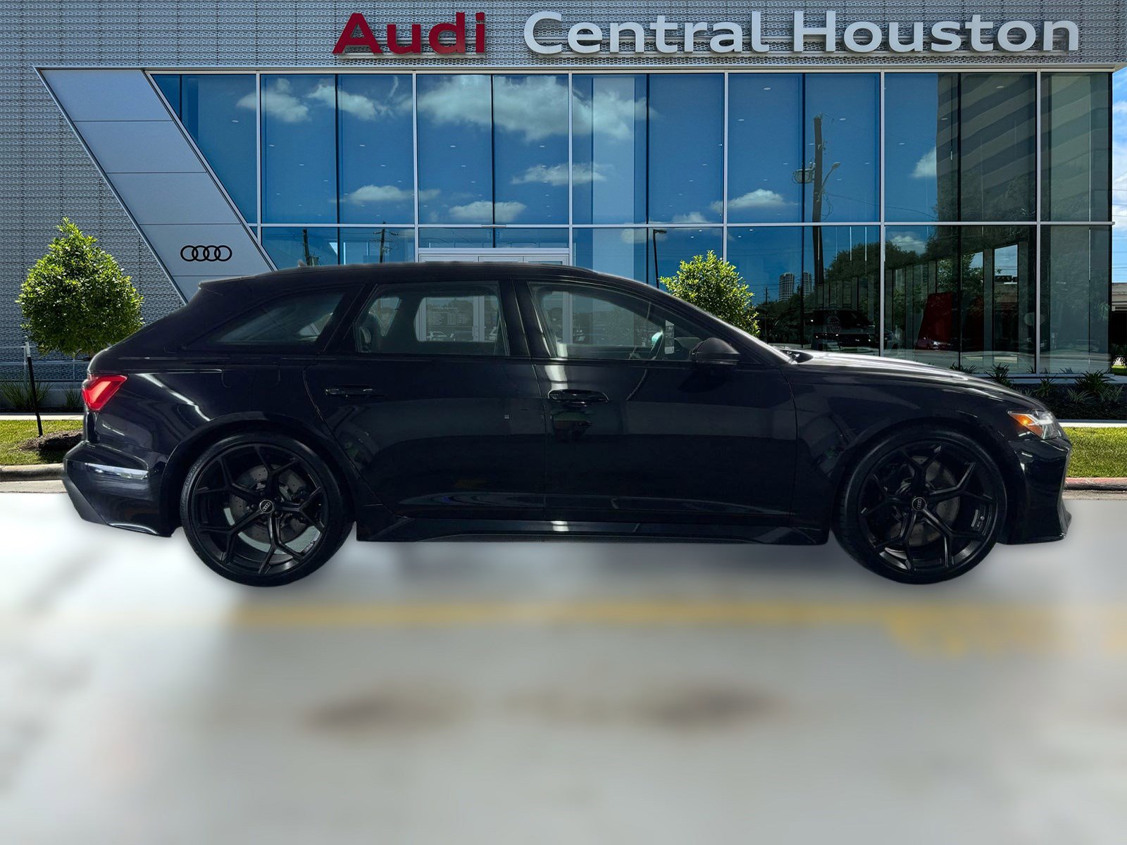 New 2026 Audi RS 6 performance image 7