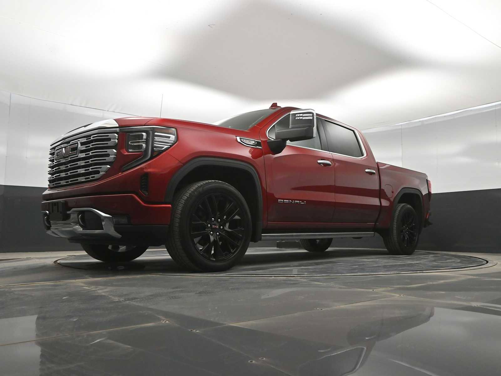 Used 2024 GMC Sierra 1500 Denali w/ Denali Reserve Package image 34