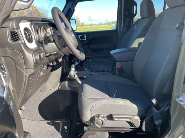 New 2026 Jeep Wrangler Unlimited Sport AWD/4WD image 9
