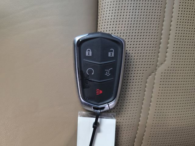 Certified 2024 Cadillac XT6 Sport w/ Platinum Package image 39