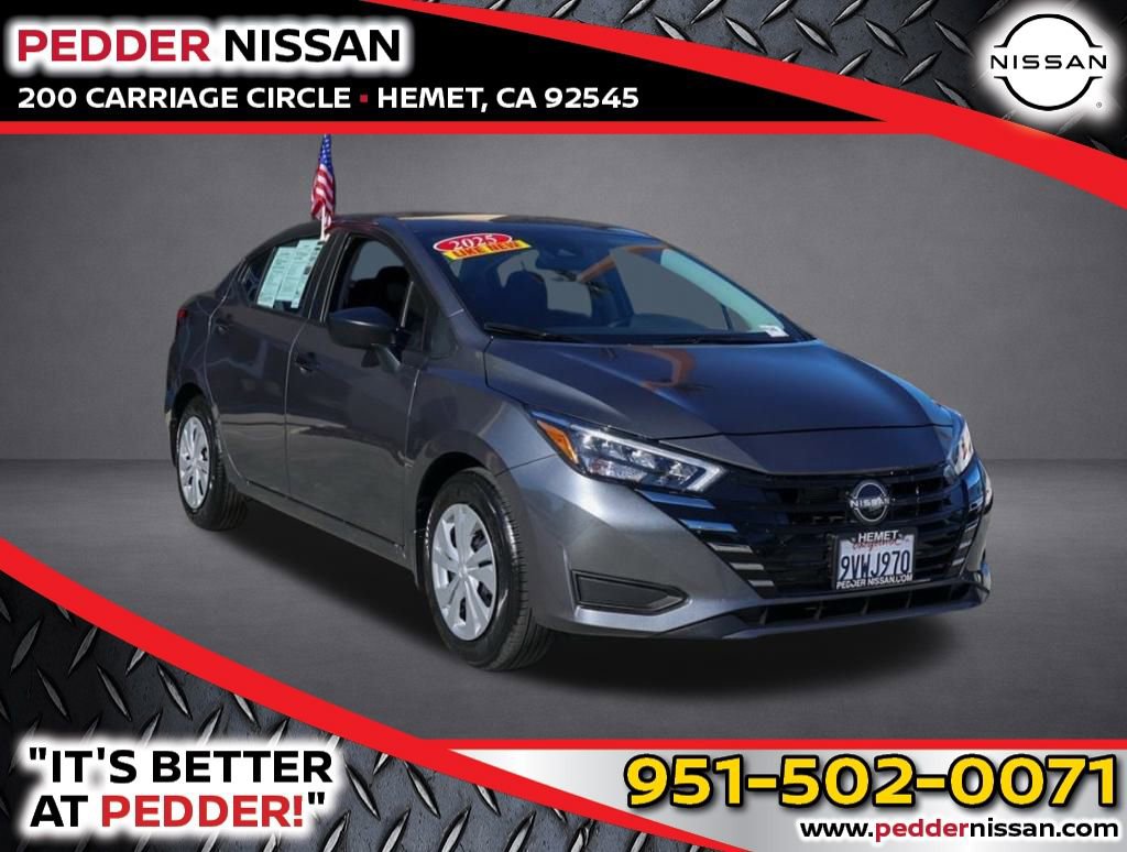 Used 2025 Nissan Versa S w/ Trunk Package image 1