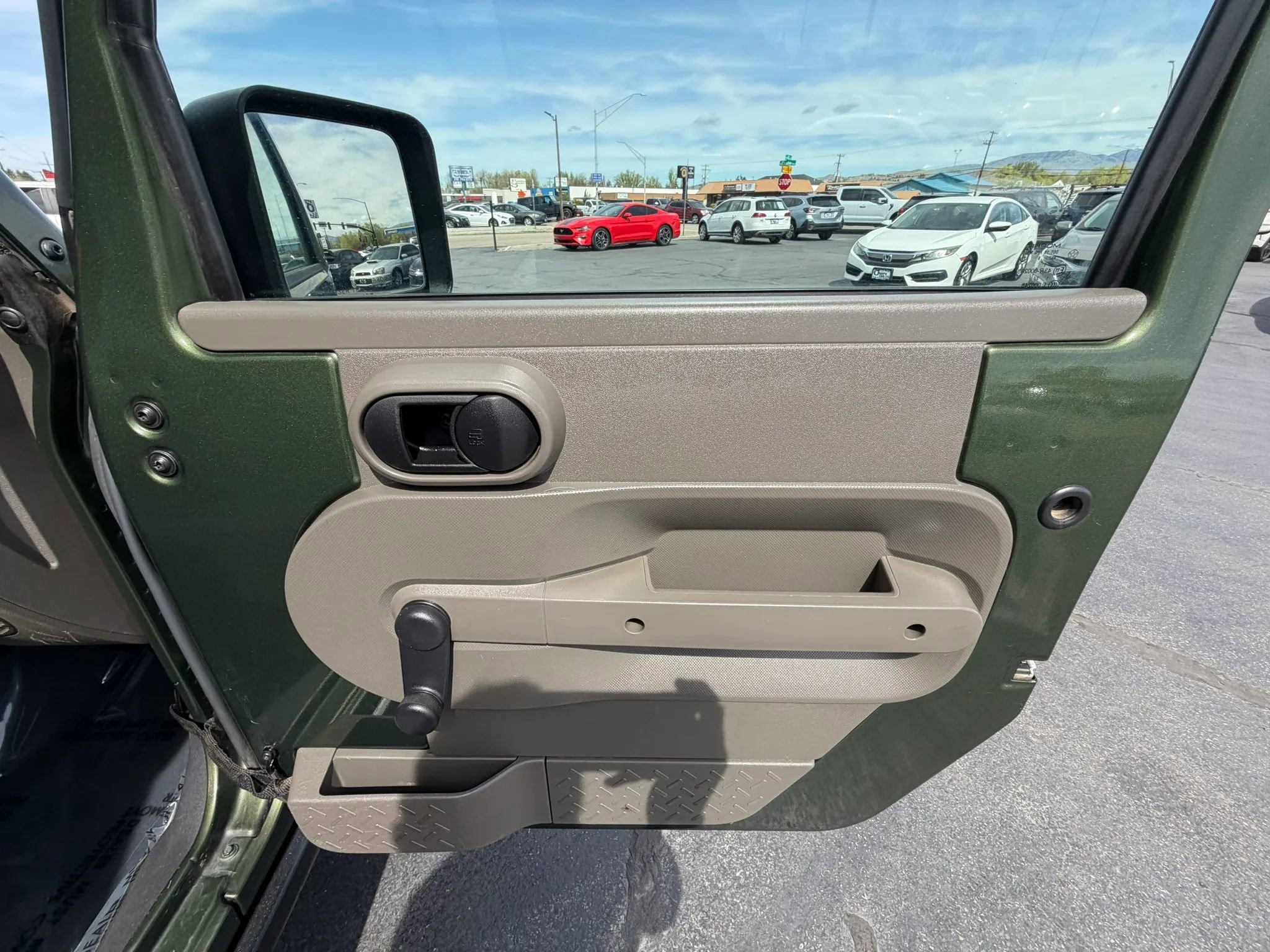 Used 2008 Jeep Wrangler Rubicon w/ Trailer Tow Group image 17