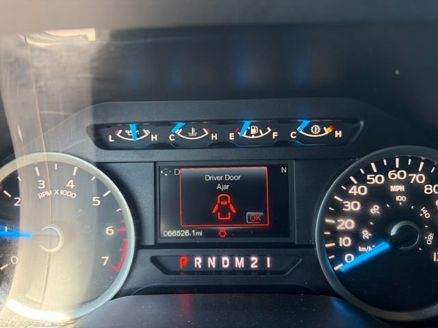 Used 2017 Ford F150 XLT w/ Equipment Group 302A Luxury AWD/4WD image 15