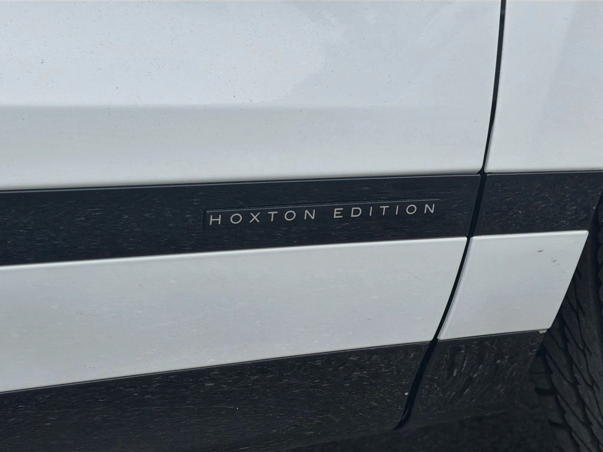 New 2026 Land Rover Range Rover Evoque Hoxton AWD/4WD image 44