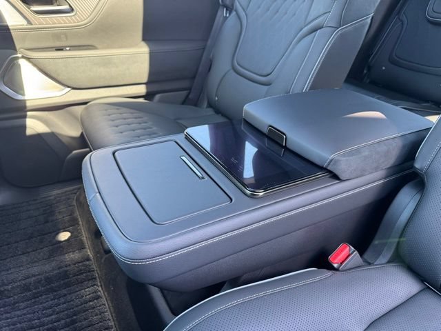 New 2026 INFINITI QX80 Autograph w/ Premium Cargo Package AWD/4WD image 15