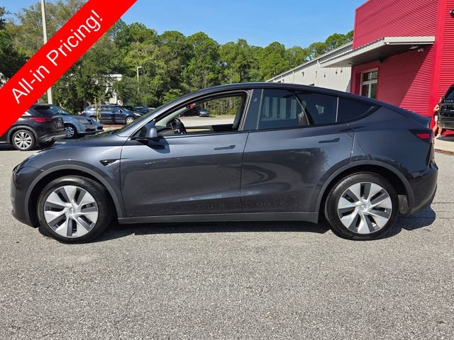 Used 2024 Tesla Model Y Long Range RWD image 2
