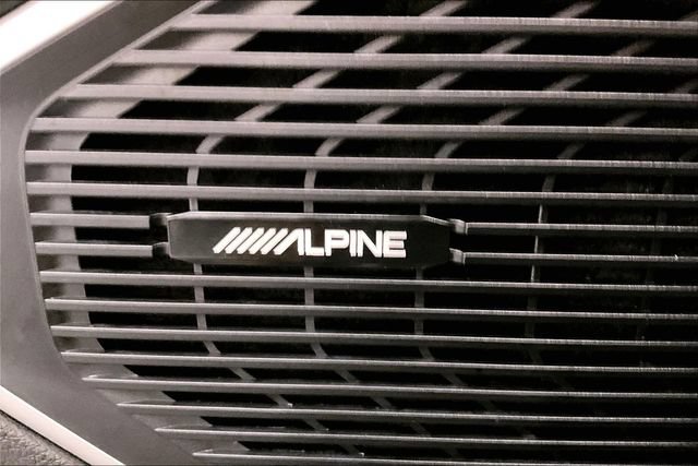 Used 2022 Jeep Wagoneer Series II AWD/4WD image 39