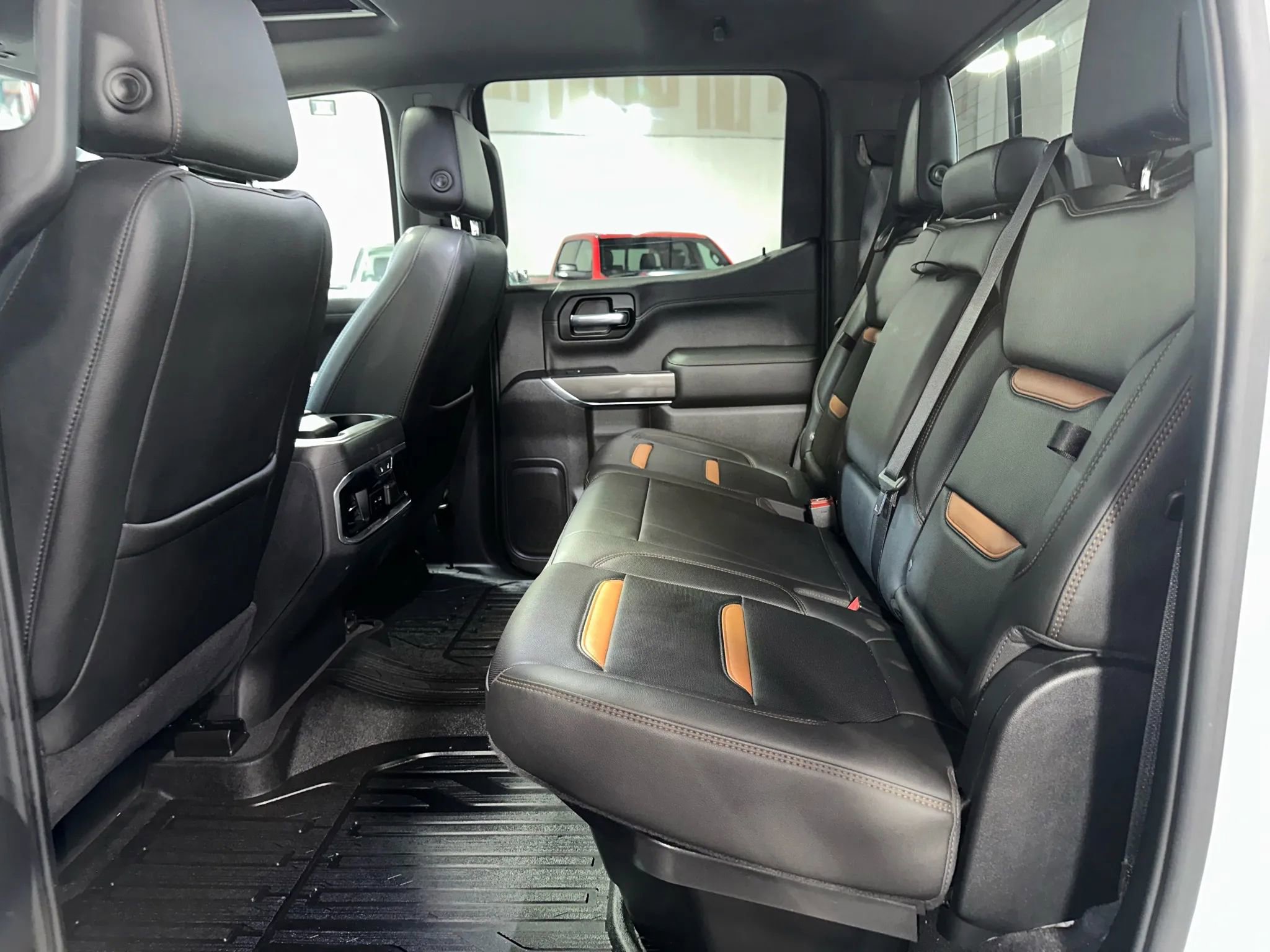 Used 2019 GMC Sierra 1500 AT4 w/ AT4 Premium Package image 28