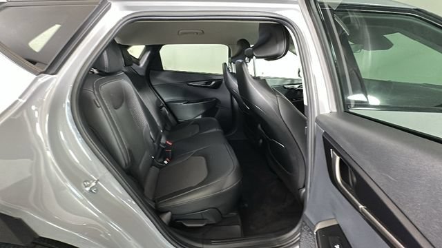 Used 2025 Kia EV6 Light AWD/4WD image 29