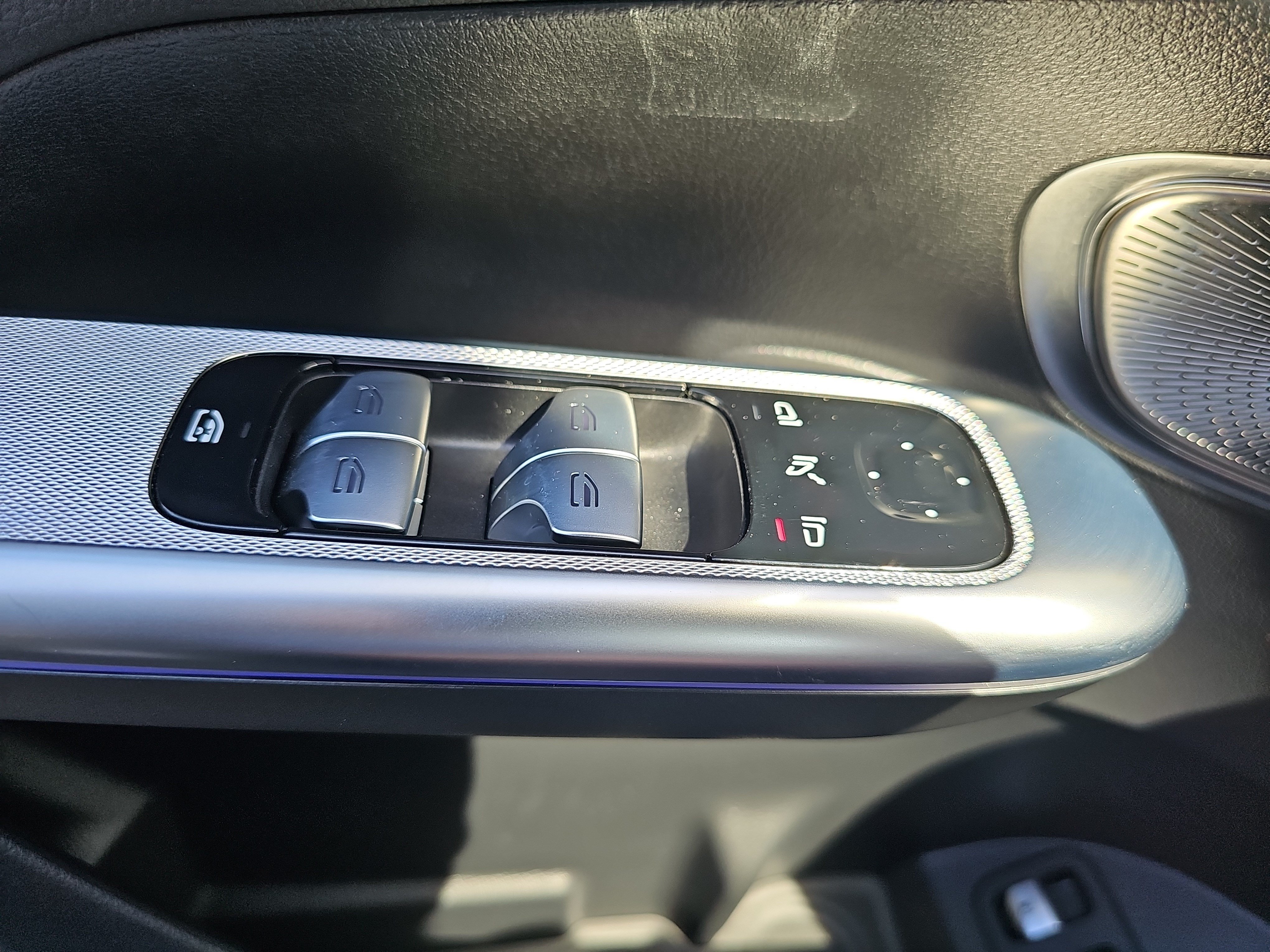 Certified 2026 Mercedes-Benz GLC 350e 4MATIC image 30