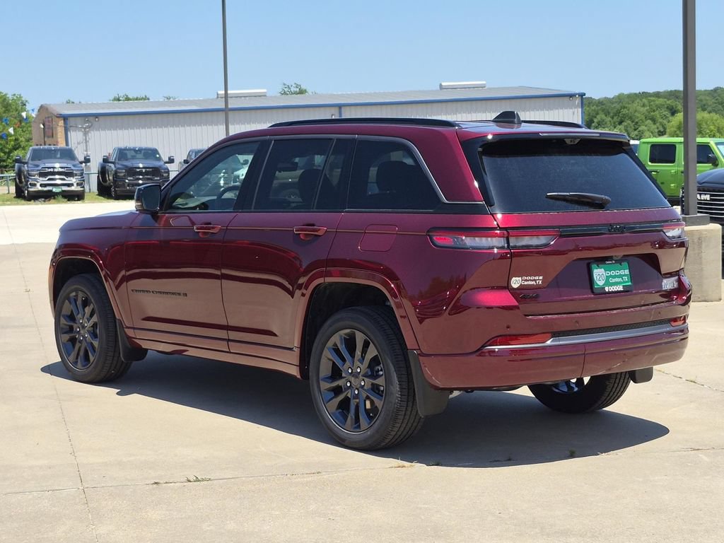 New 2026 Jeep Grand Cherokee Limited AWD/4WD image 4