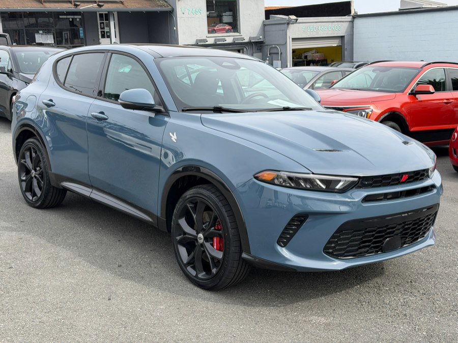 Used 2024 Dodge Hornet R/T Plus w/ Track Pack image 3