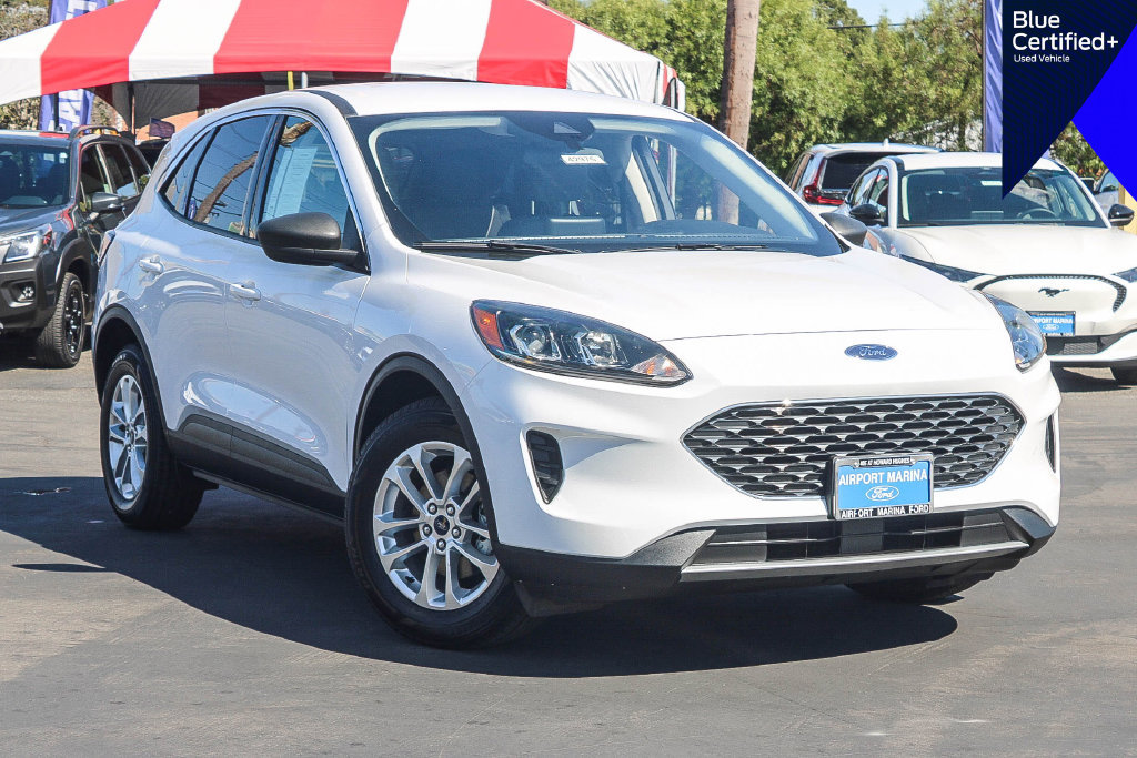 Certified 2022 Ford Escape SE