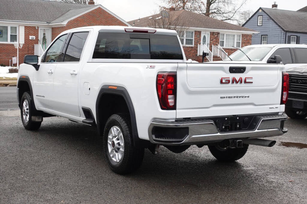 Used 2023 GMC Sierra 2500 SLE AWD/4WD image 3