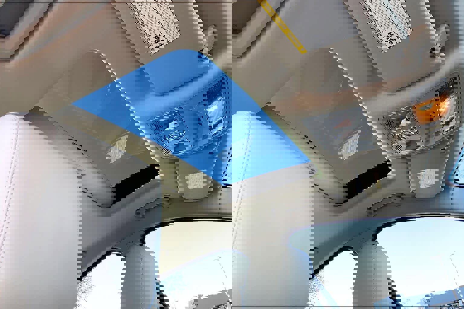 Used 2013 Jaguar XF 3.0 image 13