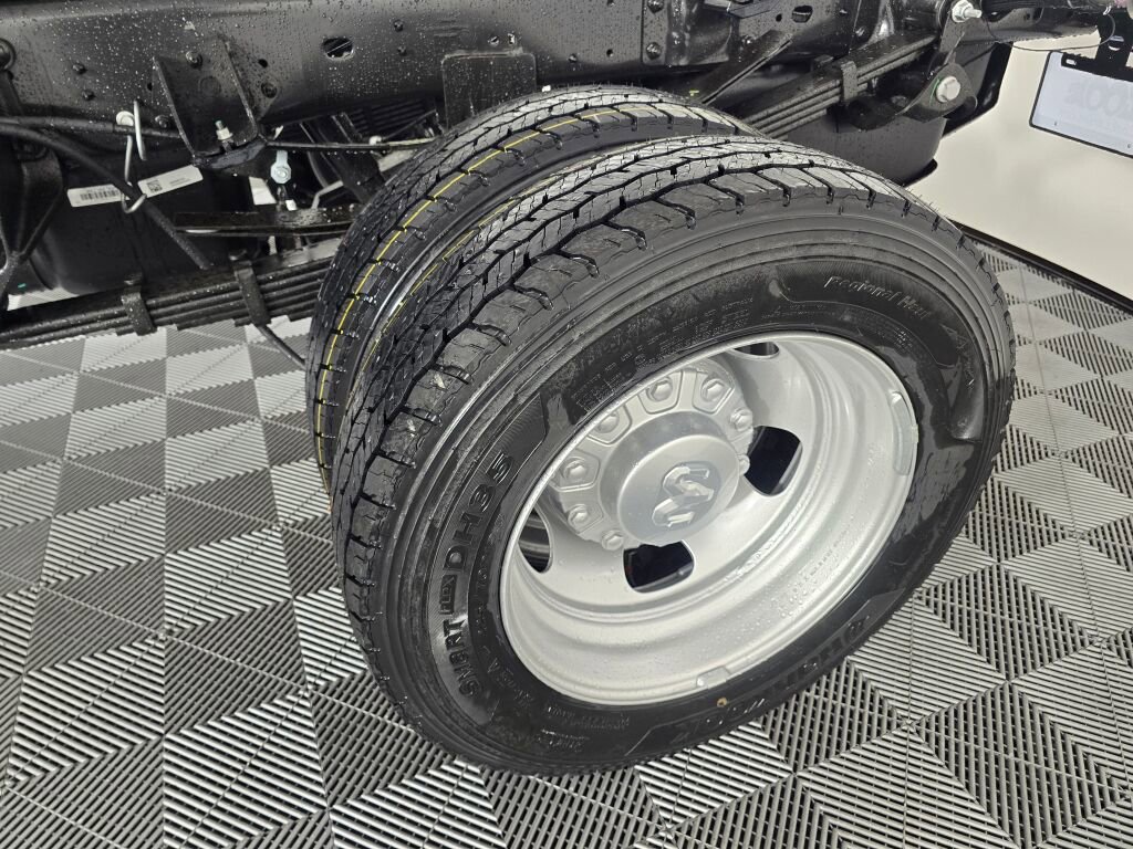 New 2026 RAM 5500 Tradesman image 12