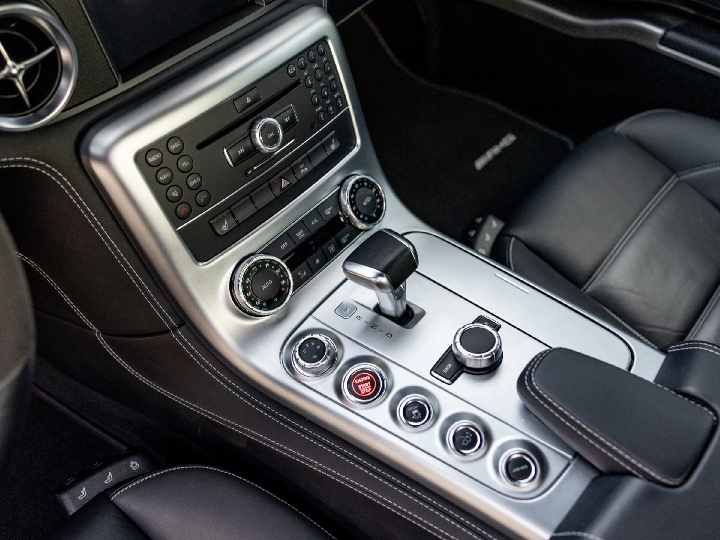 Used 2011 Mercedes-Benz SLS AMG Coupe image 18