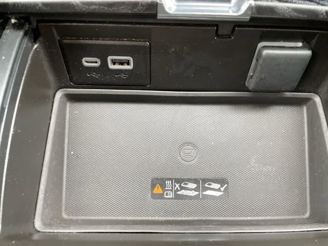 Used 2024 GMC Yukon XL Denali w/ Max Trailering Package image 26