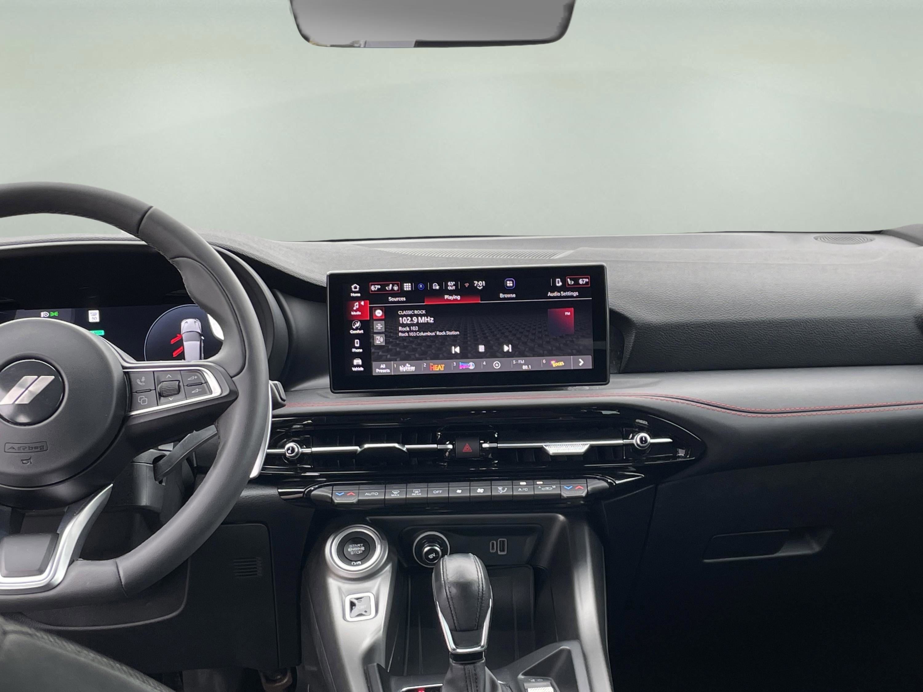 Used 2024 Dodge Hornet R/T image 23