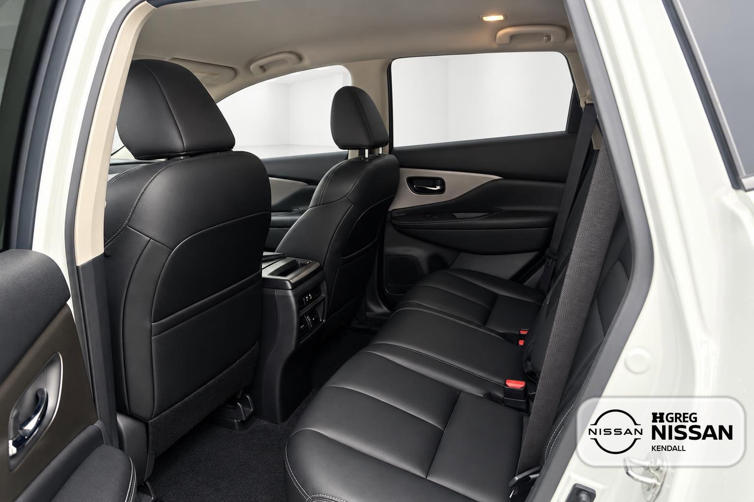 Used 2024 Nissan Murano SV FWD image 8