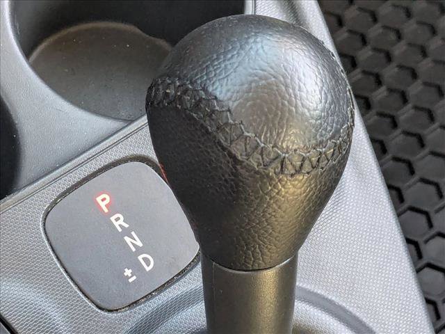 Used 2016 smart fortwo pure image 12