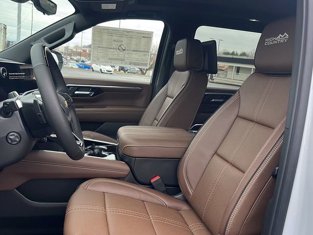 New 2026 Chevrolet Suburban High Country image 16