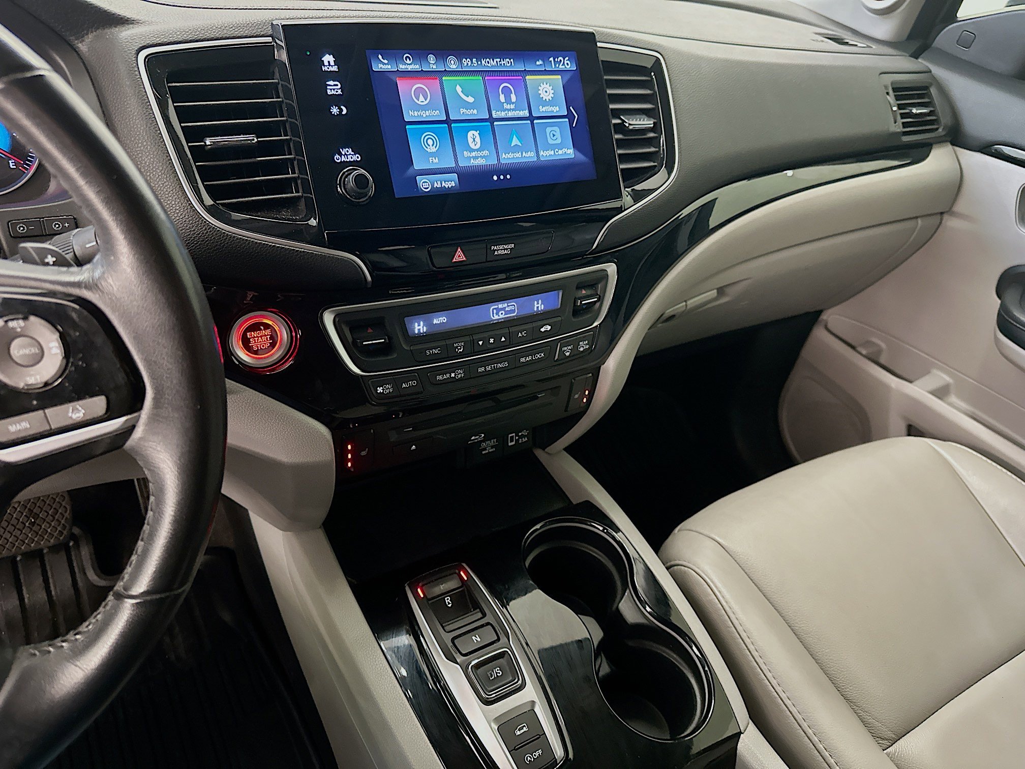 Used 2019 Honda Pilot Touring image 26