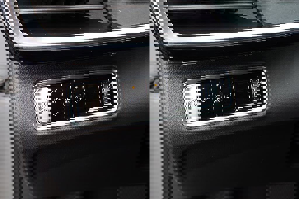 New 2026 Buick Envision Preferred AWD/4WD image 8