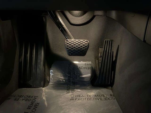 Used 2025 BMW i5 eDrive40i image 30