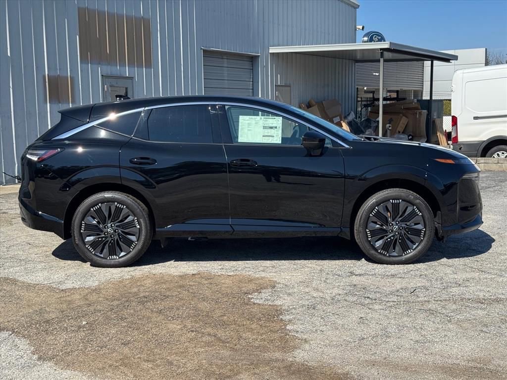 New 2026 Nissan Murano Platinum w/ Cargo Package AWD/4WD image 2