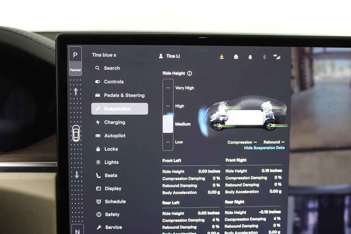 Used 2022 Tesla Model S AWD/4WD image 16