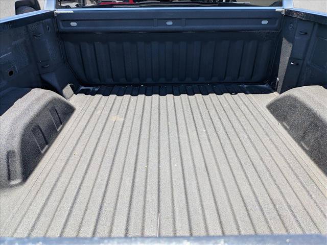 Used 2021 Chevrolet Silverado 1500 LT AWD/4WD image 6