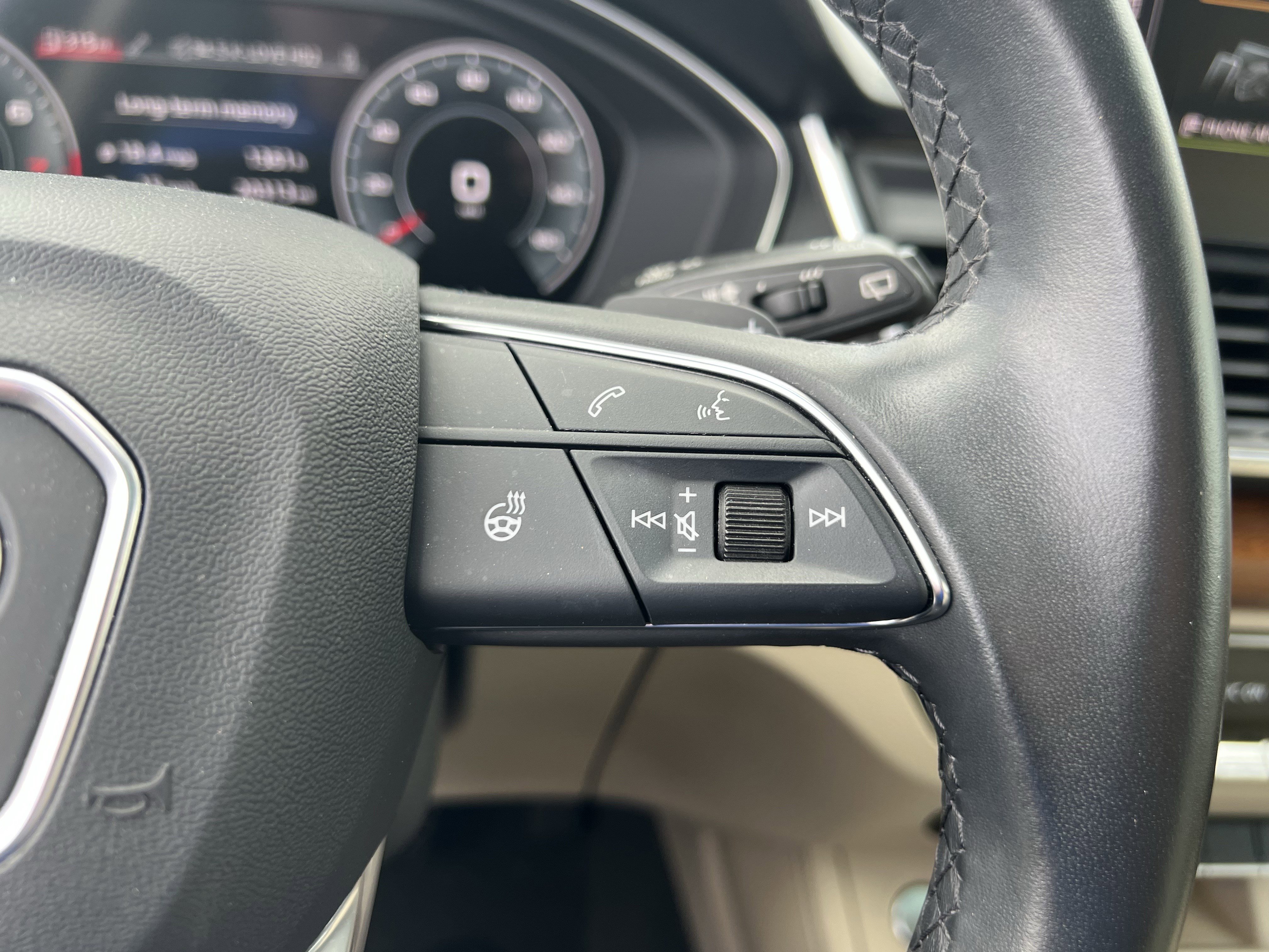 Used 2023 Audi Q5 2.0T Premium Plus w/ Premium Plus Package image 22