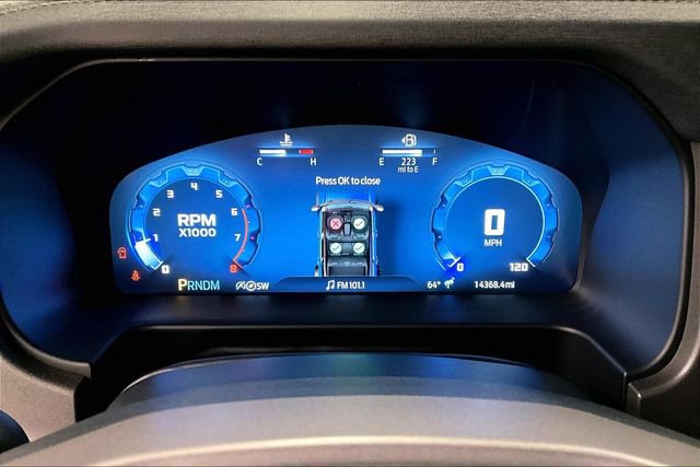 Used 2025 Ford Bronco Badlands image 25