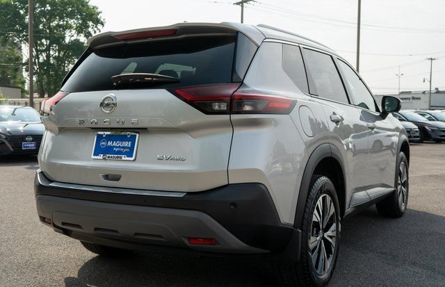 Used 2021 Nissan Rogue SV w/ Premium Package AWD/4WD image 6
