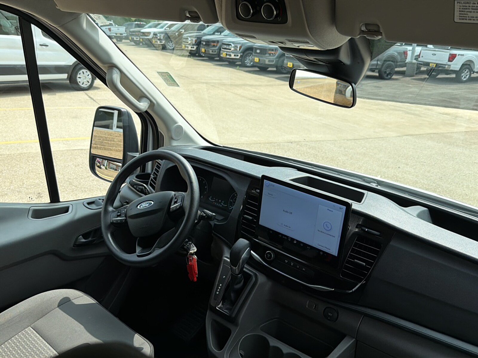 Used 2025 Ford Transit 350 XLT RWD image 14