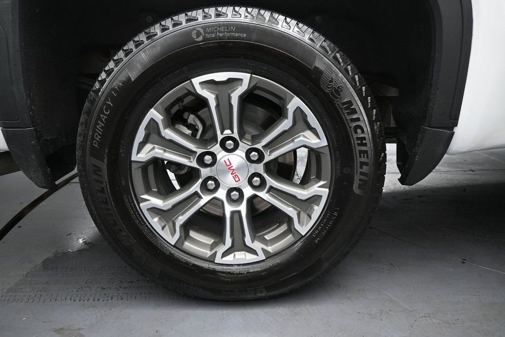 Used 2025 GMC Sierra 1500 SLT image 29