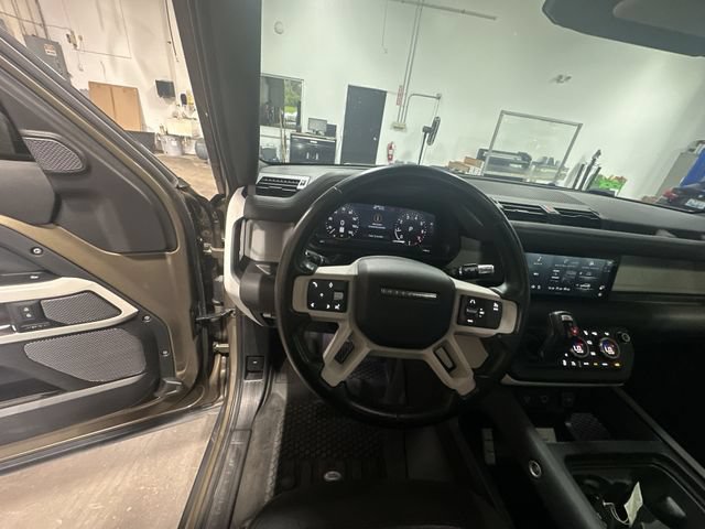 Used 2021 Land Rover Defender 110 S AWD/4WD image 15