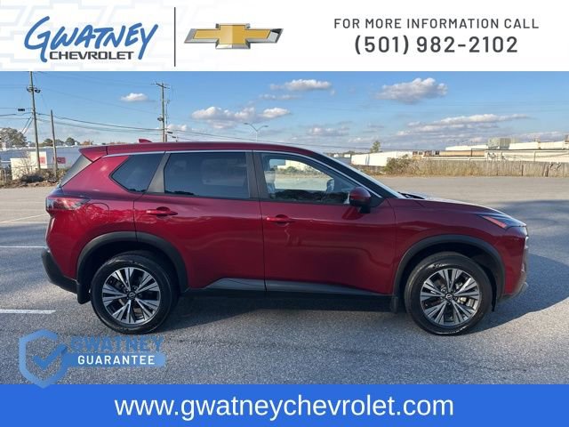 Used 2023 Nissan Rogue SV image 4
