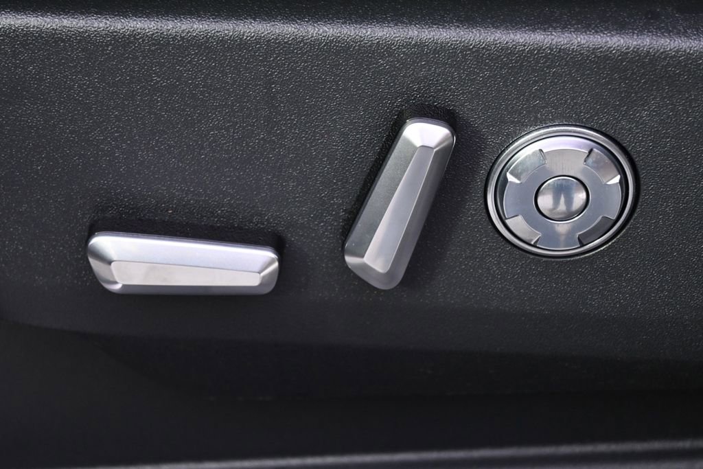 New 2026 Lincoln Navigator L Black Label image 14