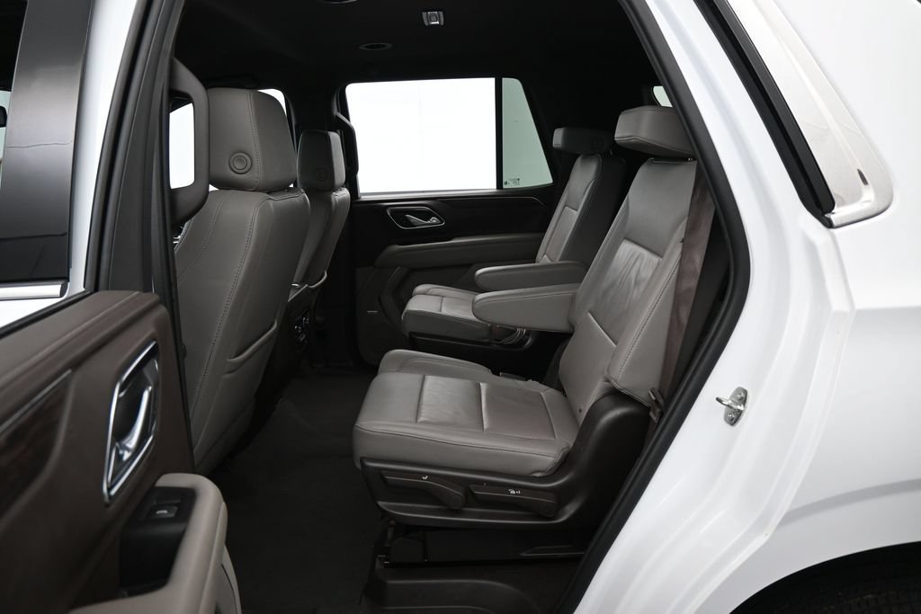 Used 2024 Chevrolet Tahoe LT RWD image 21